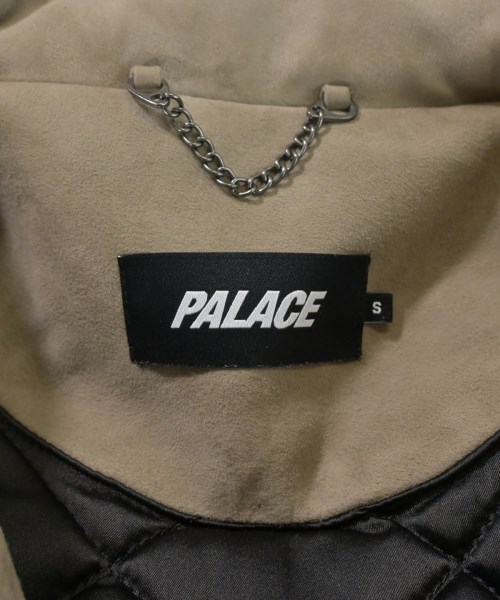 PALACE（パレス）その他 ベージュ サイズ:S メンズ/2200632432028