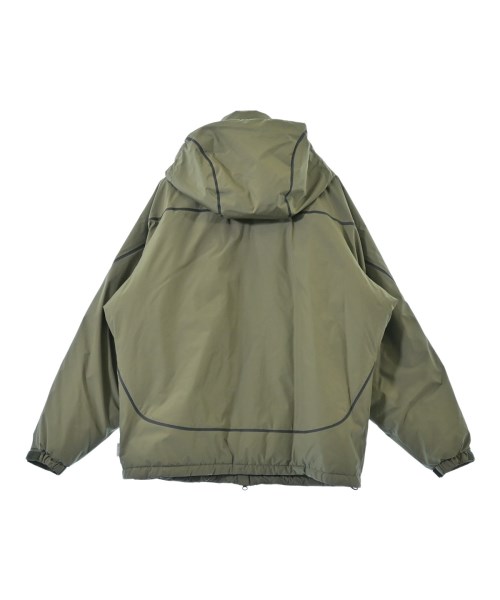 PALACE（パレス）ダウンジャケット/ダウンベスト カーキ サイズ:M メンズ/2200645424355
