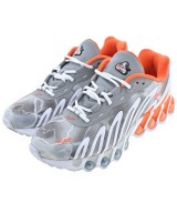 PALACE（パレス）スニーカー グレー サイズ:25cm メンズ/2200666656032