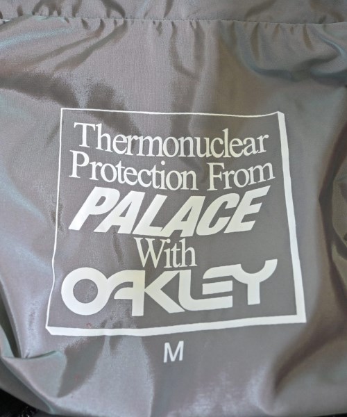 PALACE（パレス）その他 グレー サイズ:M メンズ/2200640898052