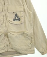 PALACE（パレス）マウンテンパーカー ベージュ サイズ:M メンズ/2200731457106