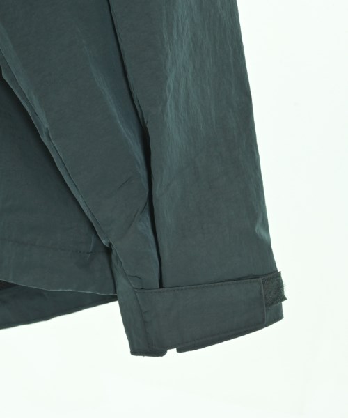 PALACE（パレス）マウンテンパーカー 緑 サイズ:M メンズ/2200729534048