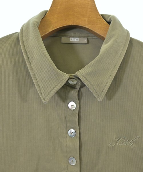 KITH（キス）カジュアルシャツ カーキ サイズ:S レディース/2200619614072