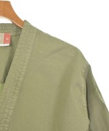 KITH（キス）カジュアルシャツ カーキ サイズ:M メンズ/2200657914042