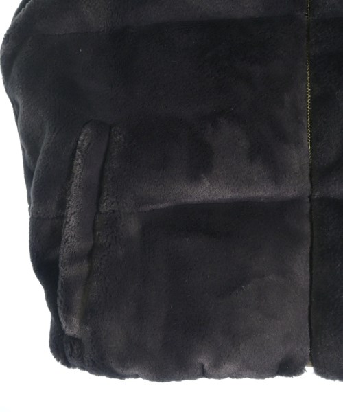 KITH（キス）ダウンジャケット/ダウンベスト 黒 サイズ:XS レディース/2200669272017