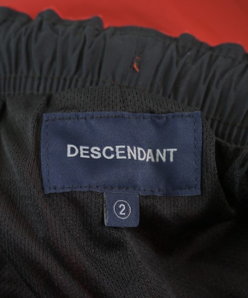 DESCENDANT（ディセンダント）ショートパンツ 赤 サイズ:2(M位) メンズ/2200664903053