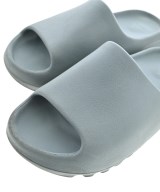 yeezy（イージー）サンダル グレー サイズ:9(27cm位) メンズ/2200717492015