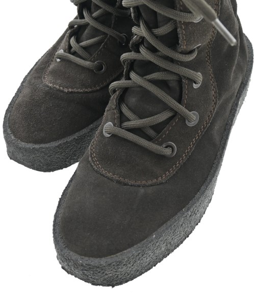 yeezy（イージー）ブーツ 茶 サイズ:EU41(26cm位) メンズ/2200650764019