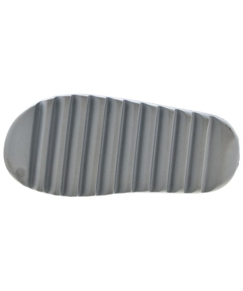 yeezy（イージー）サンダル グレー サイズ:9(27cm位) メンズ/2200722766019