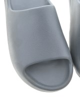 yeezy（イージー）サンダル グレー サイズ:9(27cm位) メンズ/2200722766019