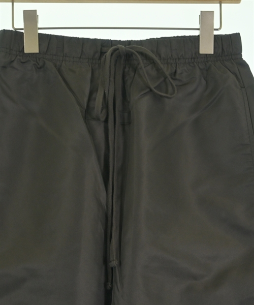 Fear of God ESSENTIALS（フィアオブゴッド　エッセンシャルス）その他 茶 サイズ:XS メンズ/2200638566031