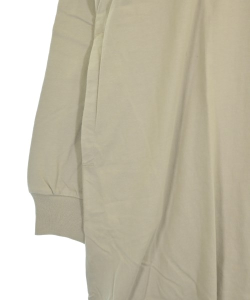 Fear of God ESSENTIALS（フィアオブゴッド　エッセンシャルス）ワンピース カーキ サイズ:M レディース/2200640819361