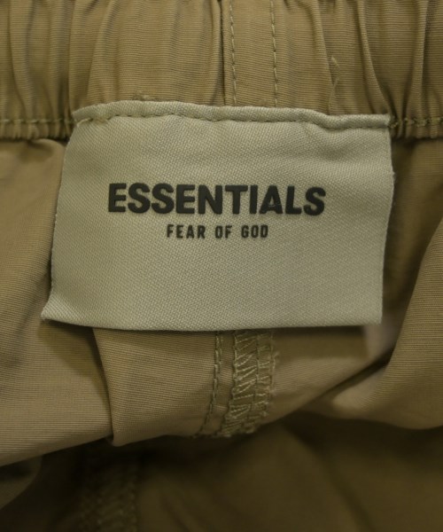 Fear of God ESSENTIALS（フィアオブゴッド　エッセンシャルス）ショートパンツ 茶 サイズ:S メンズ/2200627865077