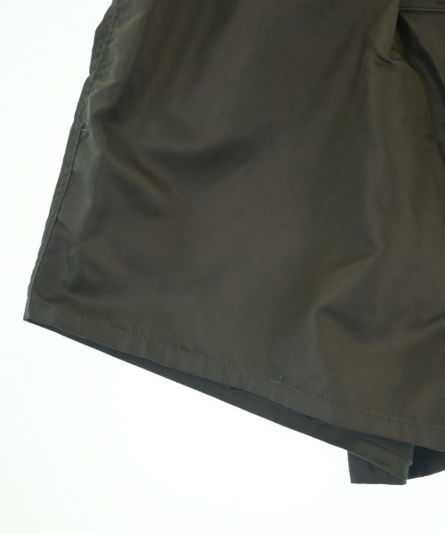 Fear of God ESSENTIALS（フィアオブゴッド　エッセンシャルス）ショートパンツ 茶 サイズ:M メンズ/2200631638056