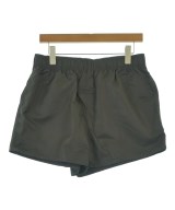 Fear of God ESSENTIALS（フィアオブゴッド　エッセンシャルス）ショートパンツ 茶 サイズ:M メンズ/2200631638056