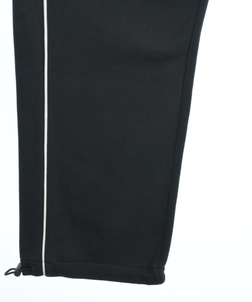 Fear of God ESSENTIALS（フィアオブゴッド　エッセンシャルス）スウェットパンツ 黒 サイズ:M メンズ/2200672653025