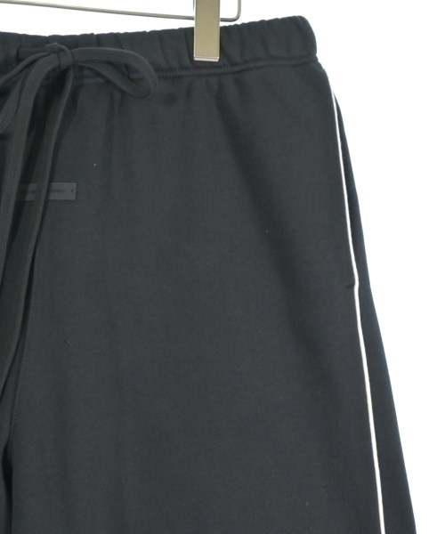 Fear of God ESSENTIALS（フィアオブゴッド　エッセンシャルス）ショートパンツ 黒 サイズ:M メンズ/2200672653032