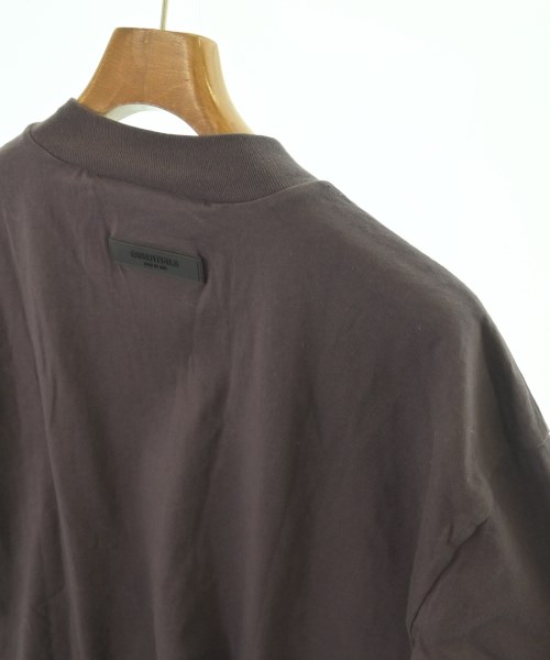 Fear of God ESSENTIALS（フィアオブゴッド　エッセンシャルス）Tシャツ・カットソー 茶 サイズ:M メンズ/2200696762055