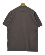 Fear of God ESSENTIALS（フィアオブゴッド　エッセンシャルス）Tシャツ・カットソー 茶 サイズ:M メンズ/2200696762055
