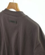 Fear of God ESSENTIALS（フィアオブゴッド　エッセンシャルス）Tシャツ・カットソー 茶 サイズ:M メンズ/2200696762055