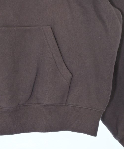 Fear of God ESSENTIALS（フィアオブゴッド　エッセンシャルス）パーカー 茶 サイズ:XS メンズ/2200646920061