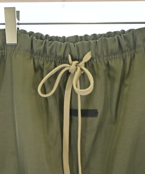 Fear of God ESSENTIALS（フィアオブゴッド　エッセンシャルス）カーゴパンツ カーキ サイズ:L メンズ/2200713545104