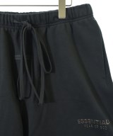 Fear of God ESSENTIALS（フィアオブゴッド　エッセンシャルス）ショートパンツ 黒 サイズ:M メンズ/2200713794120