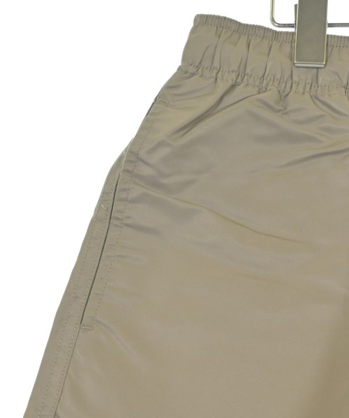 Fear of God ESSENTIALS（フィアオブゴッド　エッセンシャルス）ショートパンツ グレー サイズ:M メンズ/2200645029055