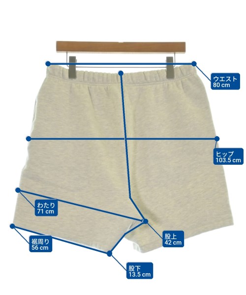 Fear of God ESSENTIALS（フィアオブゴッド　エッセンシャルス）ショートパンツ 白 サイズ:M メンズ/2200648587040