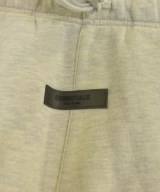 Fear of God ESSENTIALS（フィアオブゴッド　エッセンシャルス）ショートパンツ 白 サイズ:M メンズ/2200648587040