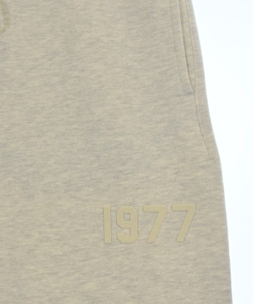 Fear of God ESSENTIALS（フィアオブゴッド　エッセンシャルス）スウェットパンツ ベージュ サイズ:M メンズ/2200702287015