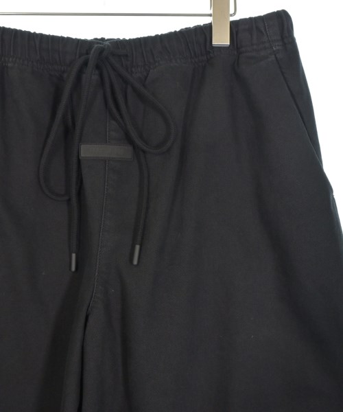 Fear of God ESSENTIALS（フィアオブゴッド　エッセンシャルス）その他 黒 サイズ:M メンズ/2200707378022