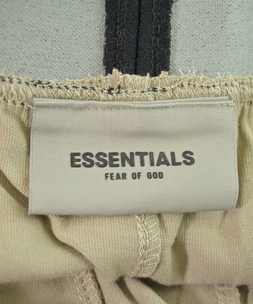 Fear of God ESSENTIALS（フィアオブゴッド　エッセンシャルス）ショートパンツ ベージュ サイズ:M メンズ/2200719638060