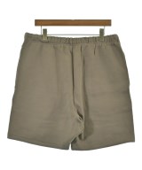 Fear of God ESSENTIALS（フィアオブゴッド　エッセンシャルス）ショートパンツ カーキ サイズ:L メンズ/2200724085217