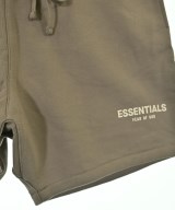Fear of God ESSENTIALS（フィアオブゴッド　エッセンシャルス）ショートパンツ カーキ サイズ:L メンズ/2200724085217