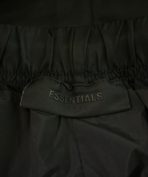 Fear of God ESSENTIALS（フィアオブゴッド　エッセンシャルス）ショートパンツ 黒 サイズ:M メンズ/2200726461026
