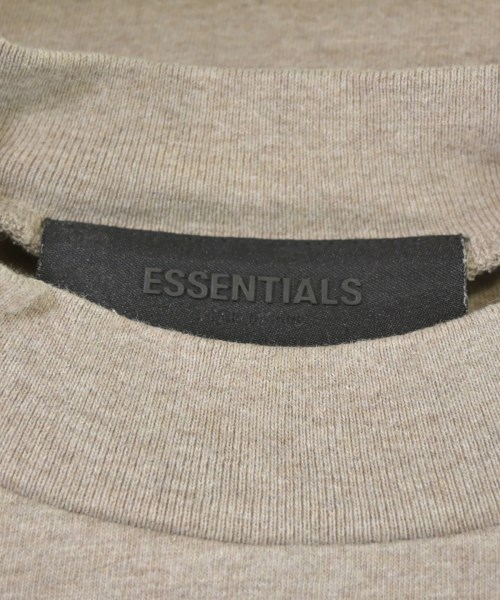 Fear of God ESSENTIALS（フィアオブゴッド　エッセンシャルス）Tシャツ・カットソー ベージュ サイズ:XS メンズ/2200685883129
