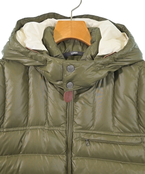 AIGLE（エーグル）ダウンジャケット/ダウンベスト カーキ サイズ:L メンズ/2200612522039