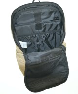 AIGLE（エーグル）バックパック・リュック ベージュ サイズ:- メンズ/2200669387018