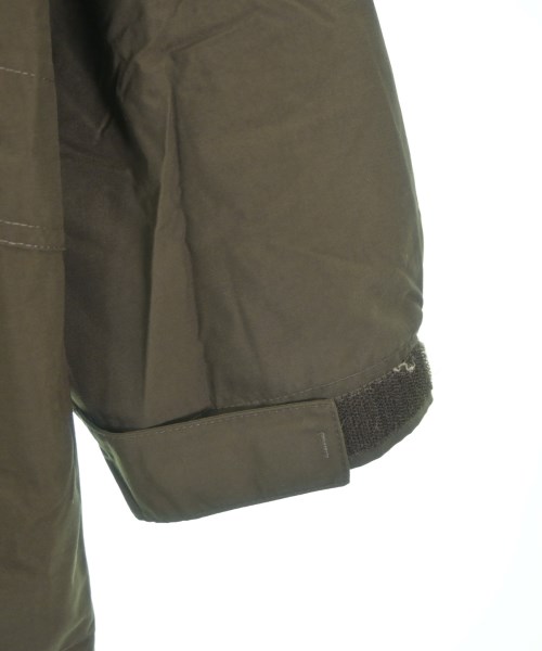 AIGLE（エーグル）ダウンジャケット/ダウンベスト カーキ サイズ:M メンズ/2200641617010