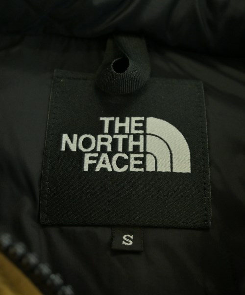 THE NORTH FACE（ザノースフェイス）ダウンジャケット/ダウンベスト カーキ サイズ:S メンズ/2200634774010
