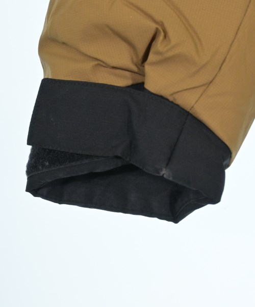 THE NORTH FACE（ザノースフェイス）ダウンジャケット/ダウンベスト ベージュ サイズ:S メンズ/2200615276014