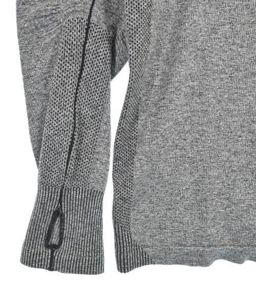 THE NORTH FACE（ザノースフェイス）Tシャツ・カットソー グレー サイズ:L メンズ/2200593198278