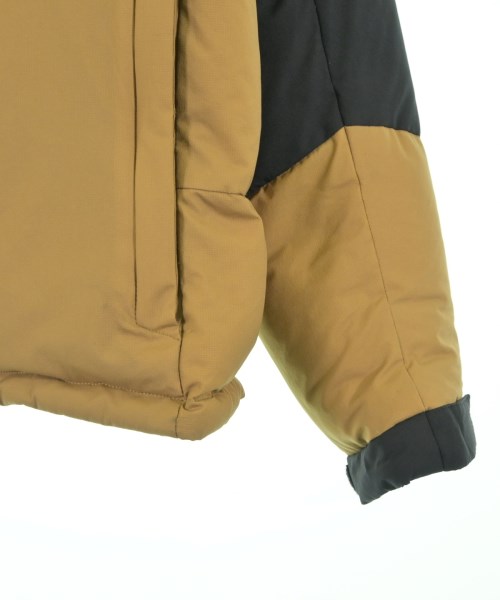 THE NORTH FACE（ザノースフェイス）ダウンジャケット/ダウンベスト ベージュ サイズ:M メンズ/2200622241012