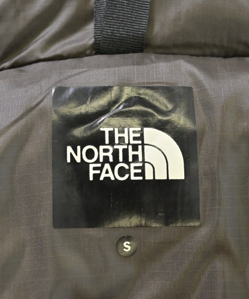 THE NORTH FACE（ザノースフェイス）ダウンジャケット/ダウンベスト カーキ サイズ:S メンズ/2200624925019