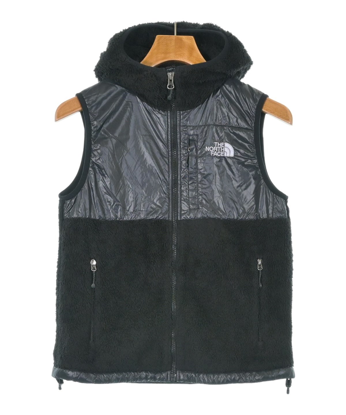 THE NORTH FACE（ザノースフェイス）ダウンジャケット/ダウンベスト 黒