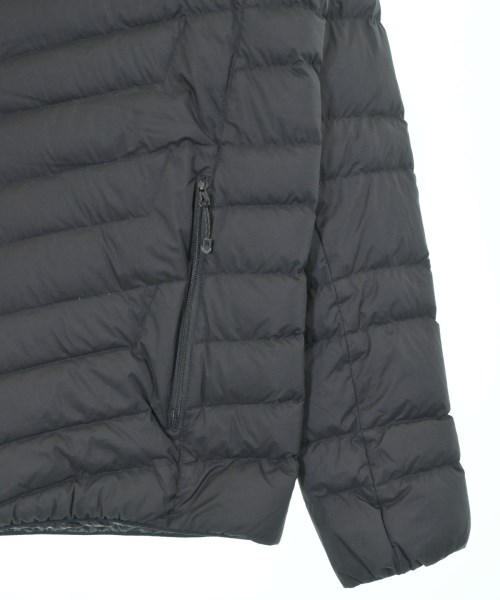 THE NORTH FACE（ザノースフェイス）ダウンジャケット/ダウンベスト 黒 サイズ:M メンズ/2200610546013