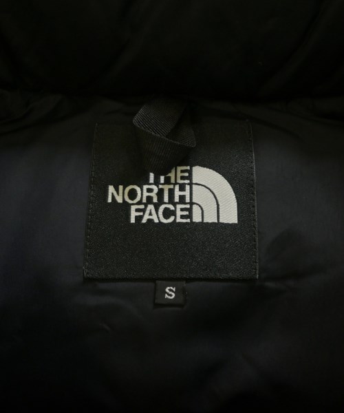 THE NORTH FACE（ザノースフェイス）ダウンジャケット/ダウンベスト 黒 サイズ:S メンズ/2200612210011