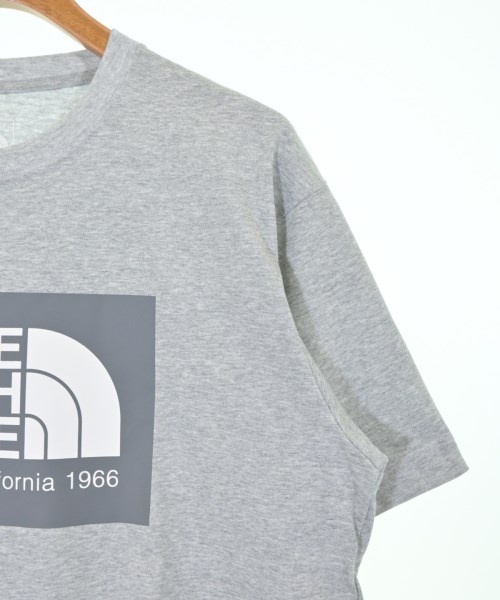 THE NORTH FACE（ザノースフェイス）Tシャツ・カットソー グレー サイズ:L メンズ/2200615993027