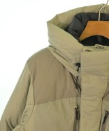 THE NORTH FACE（ザノースフェイス）ダウンジャケット/ダウンベスト ベージュ サイズ:XL メンズ/2200616103012